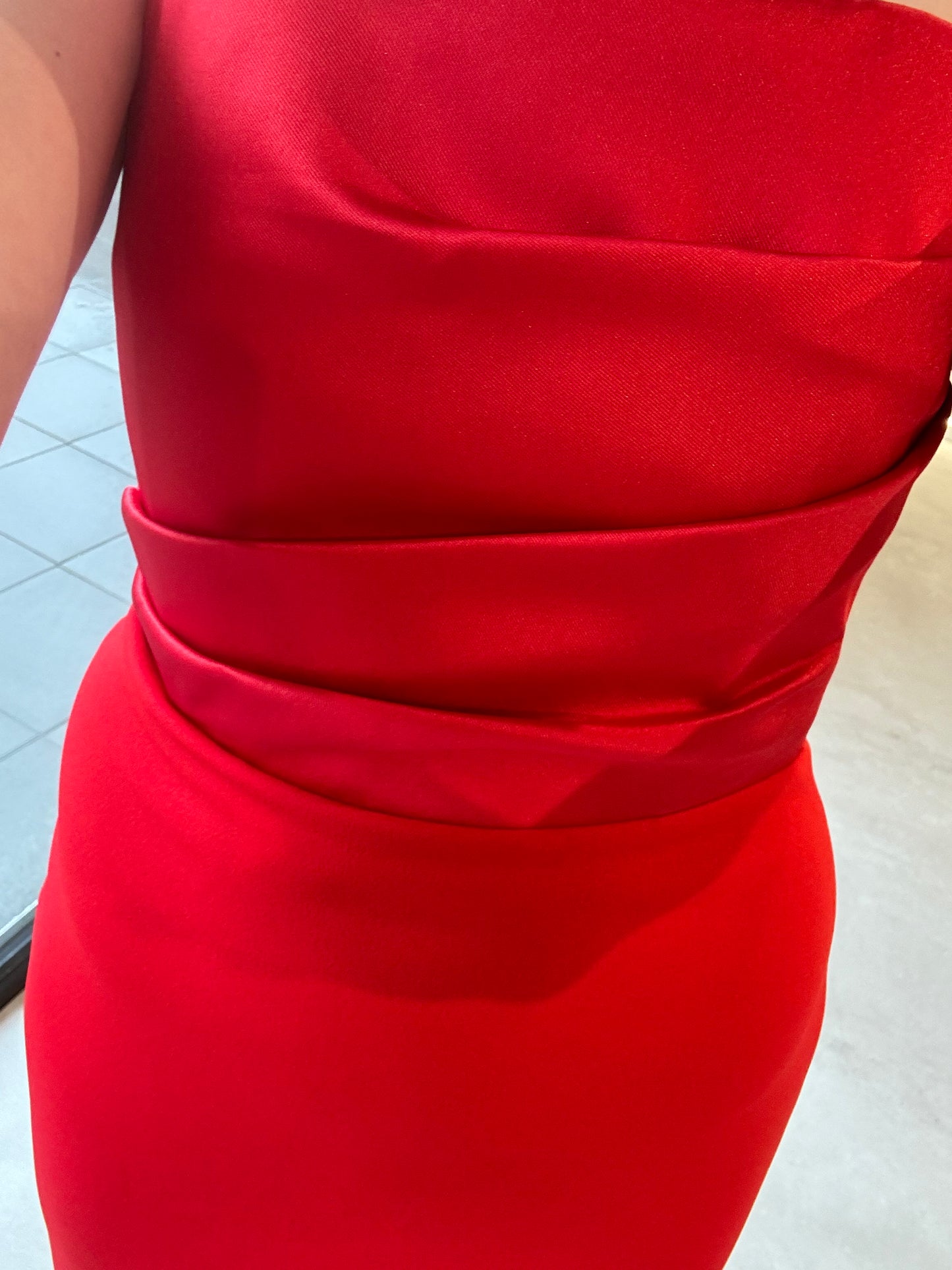 Afra - red (solace London)